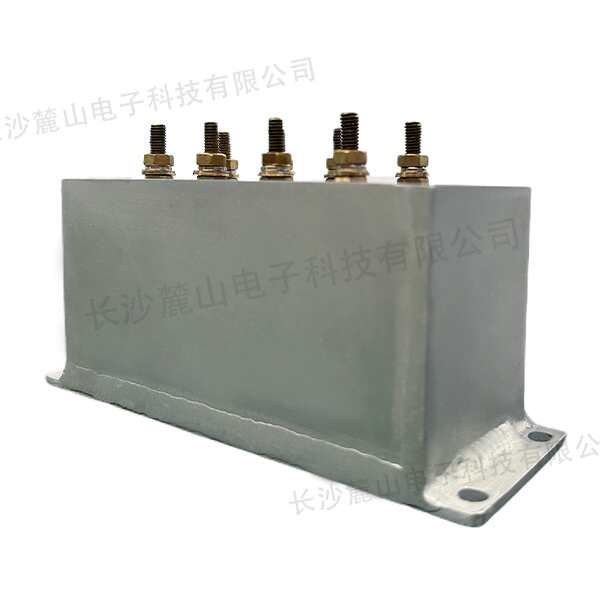 變壓器在運行中應該做哪幾種測試？